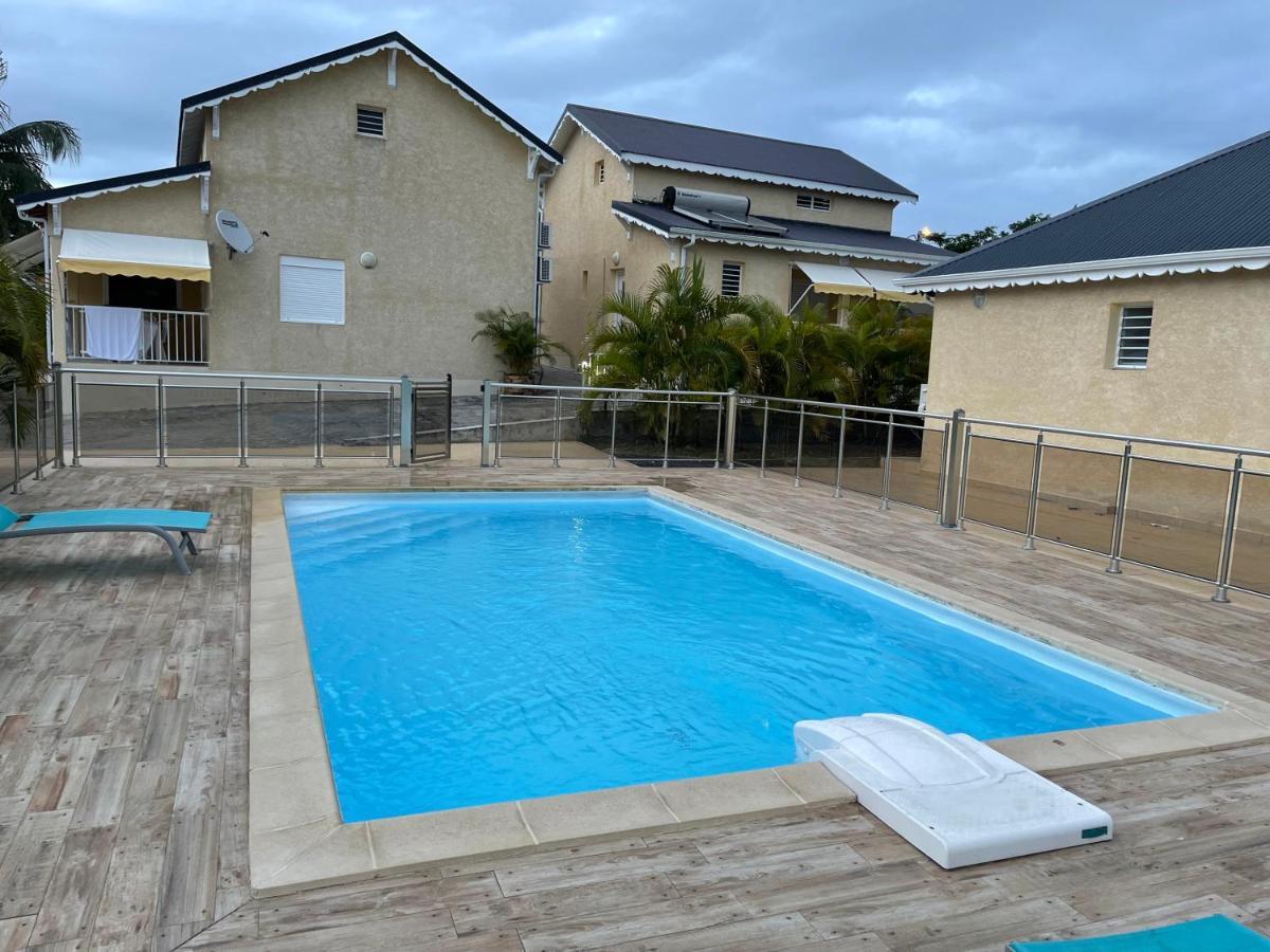 Villa Sarah Le Moule Bagian luar foto